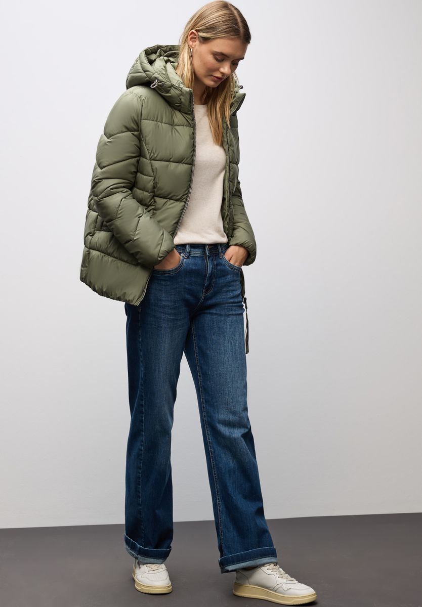 Kurze Steppjacke