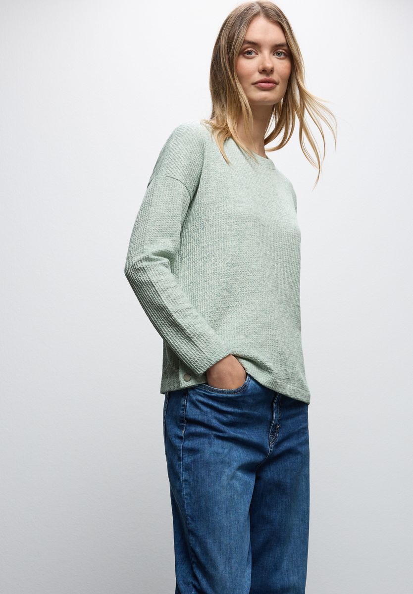 Strukturshirt mit Knöpfen