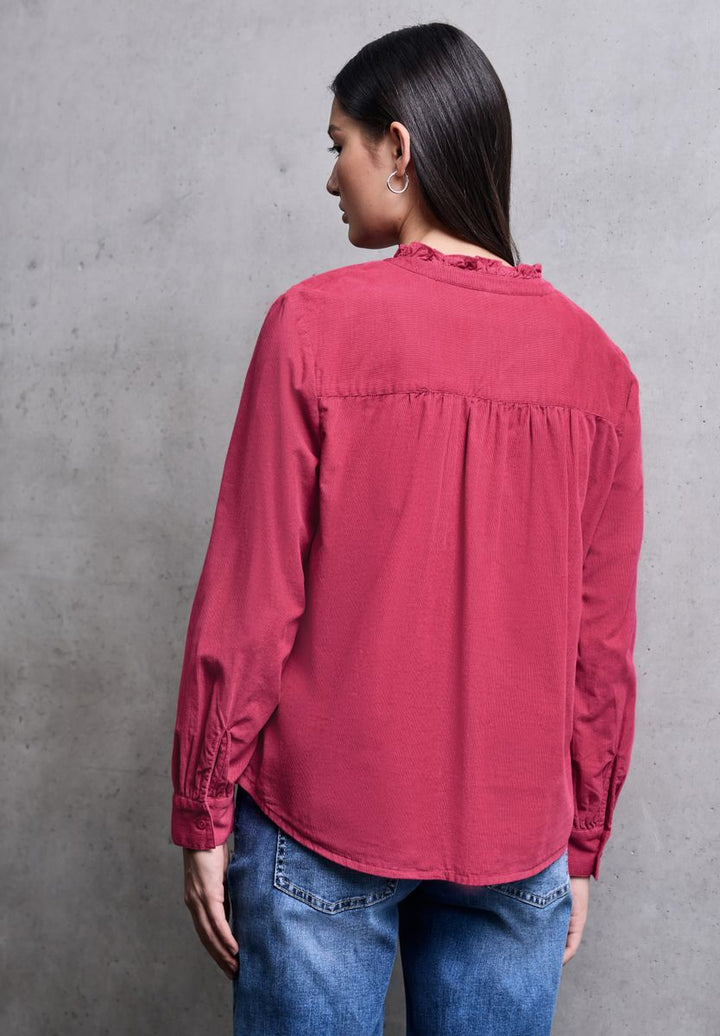 Cordbluse mit Rüschendetails