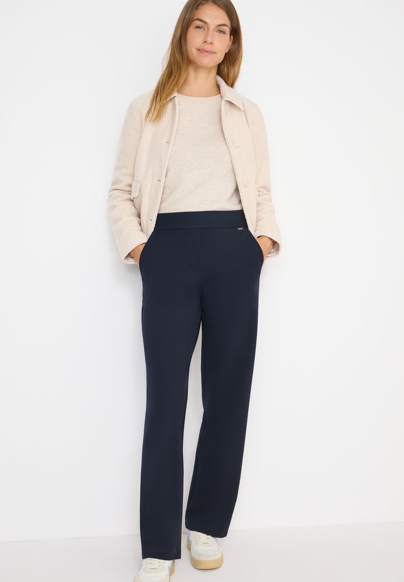 Straight Leg Hose