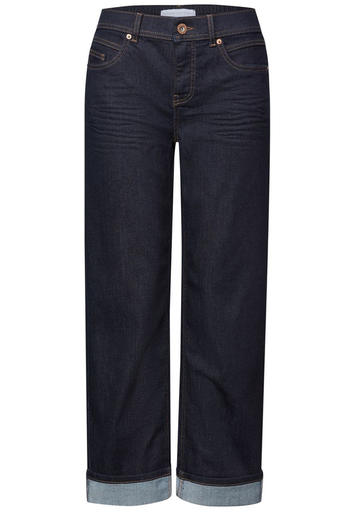 Rinsed Straight Leg Jeans