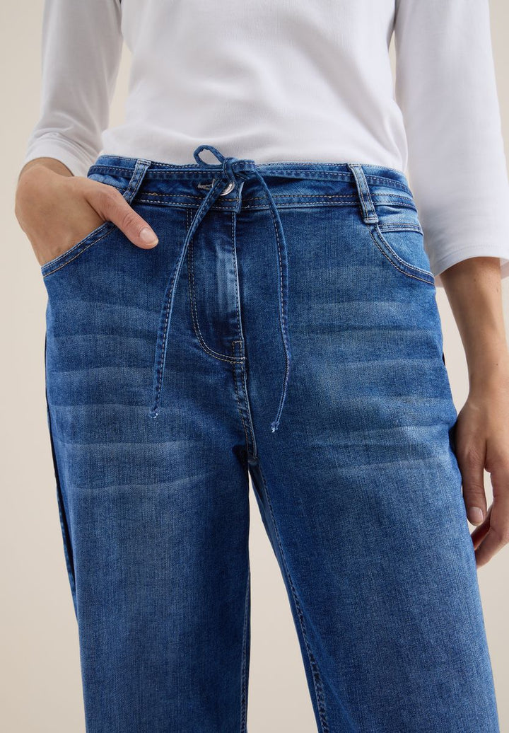 Jeans mit Gallonstreifen