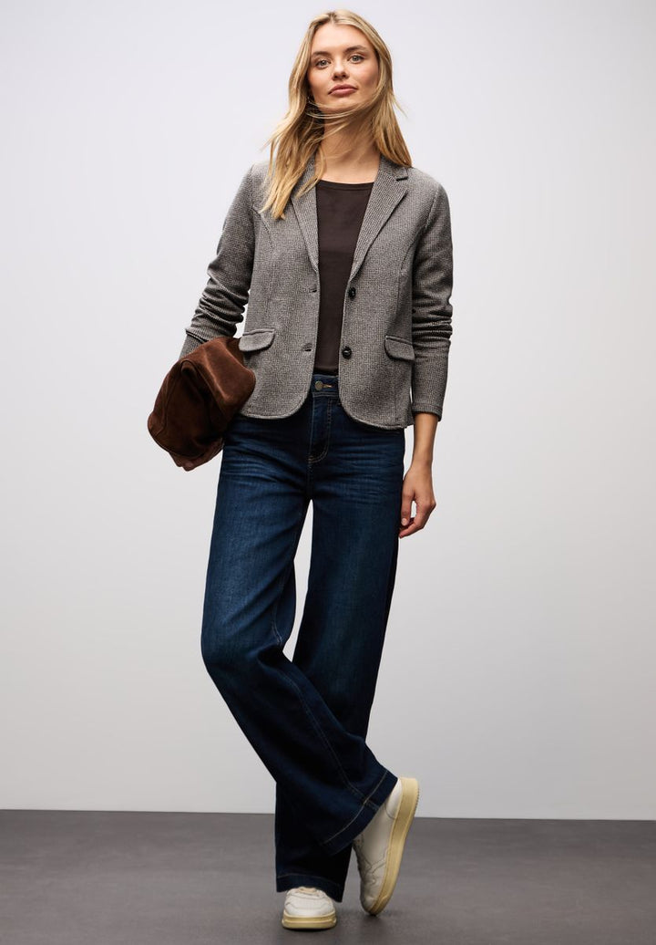 Basic Blazer