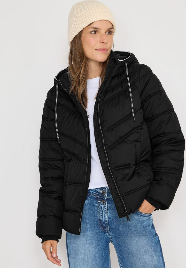 Steppjacke mit Kapuze