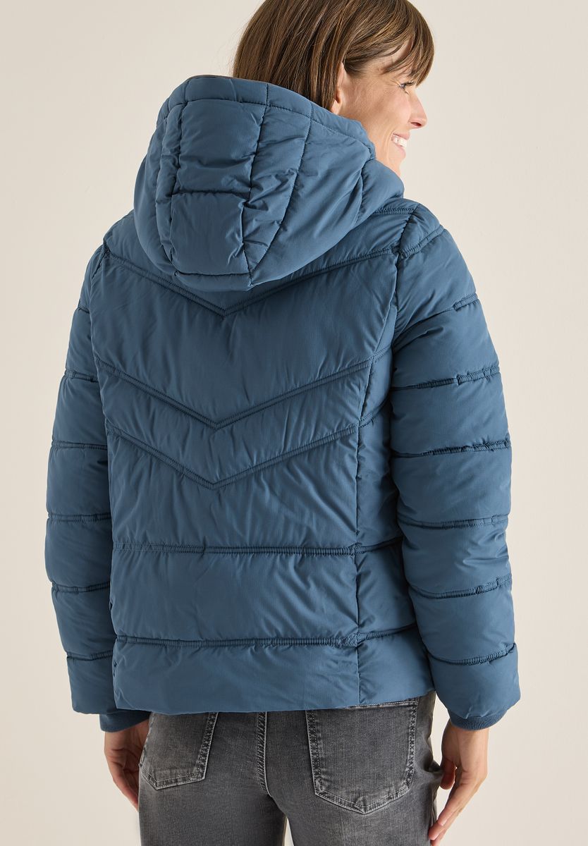 Steppjacke mit Kapuze