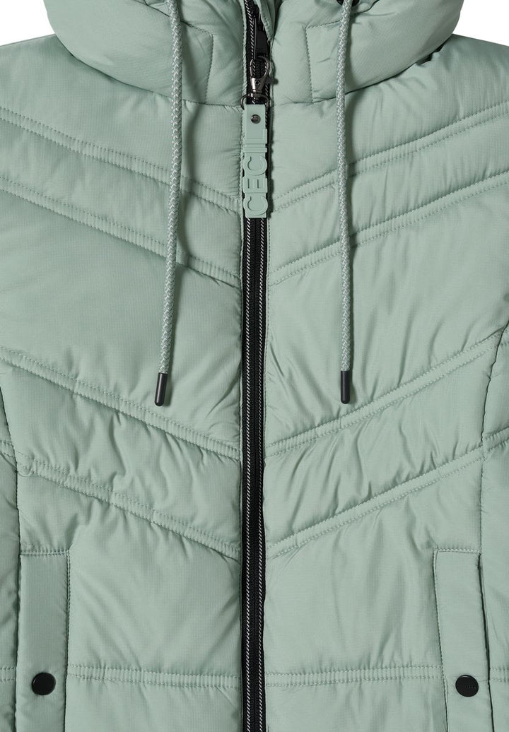 Steppjacke mit Kapuze