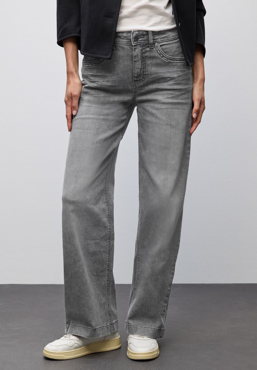 Wide Leg Jeans