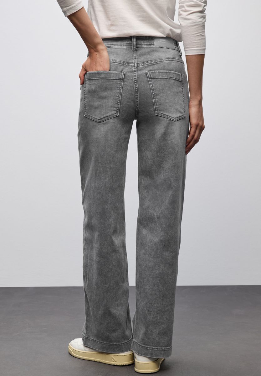 Wide Leg Jeans