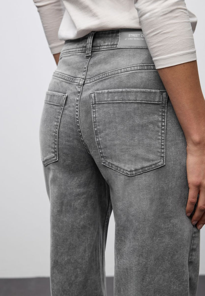 Wide Leg Jeans