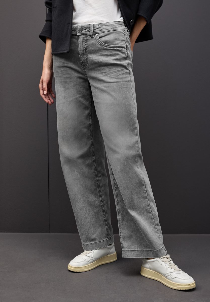 Wide Leg Jeans