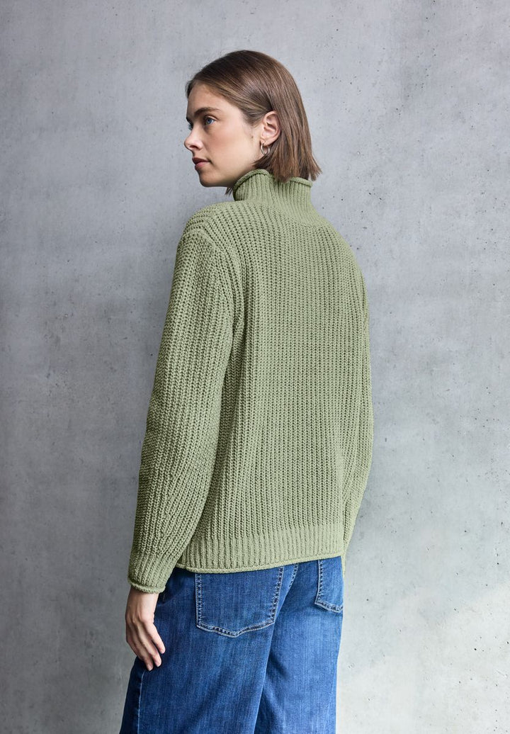 Turtleneck Pullover