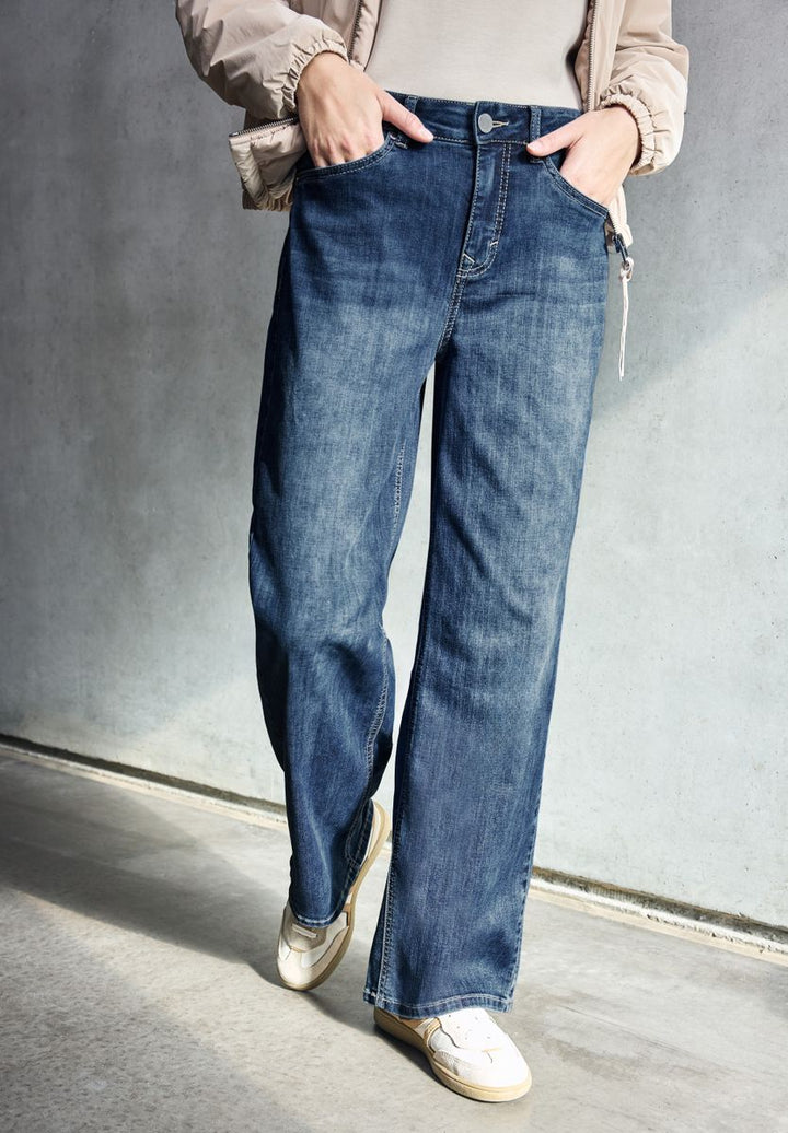 Wide Leg Jeans