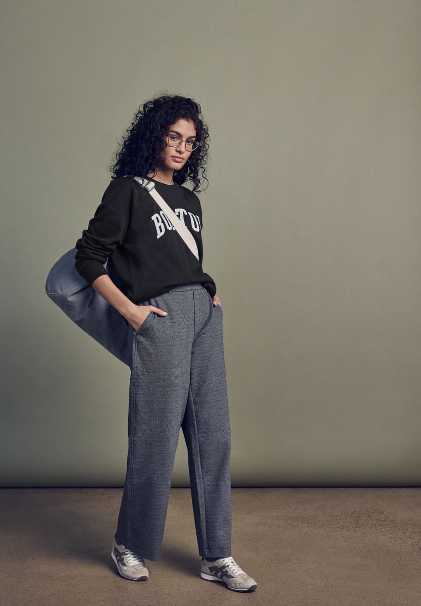 Loose Fit Sweatshirt