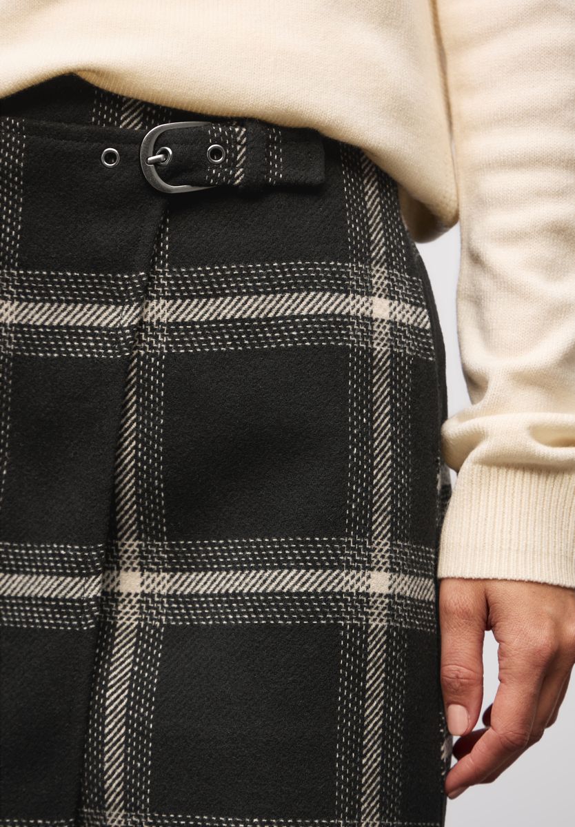 Karo-Rock in Wickeloptik