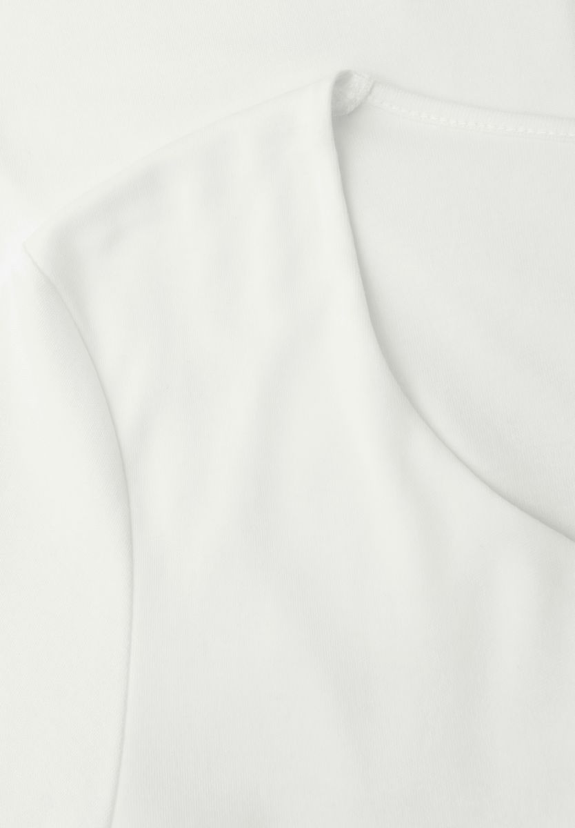 Shirt mit Herzausschnitt