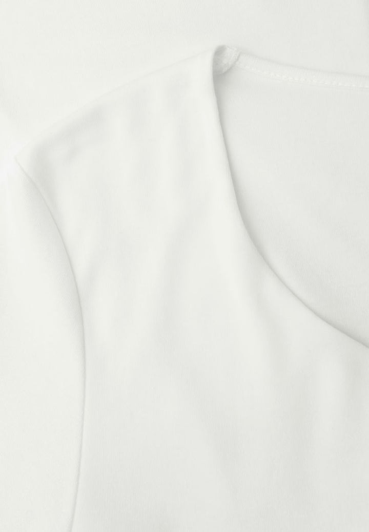 Shirt mit Herzausschnitt