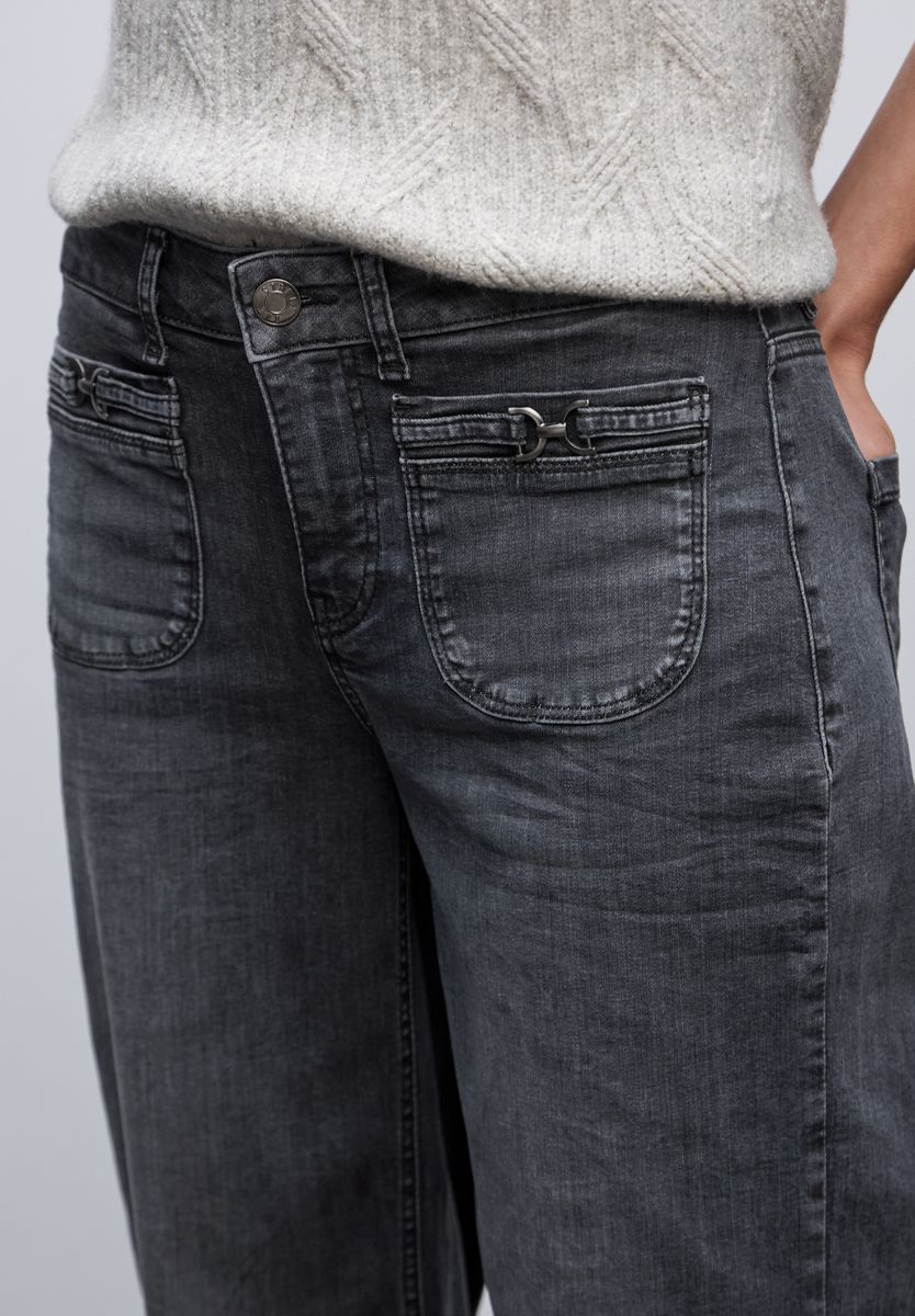 Wide Leg Jeans