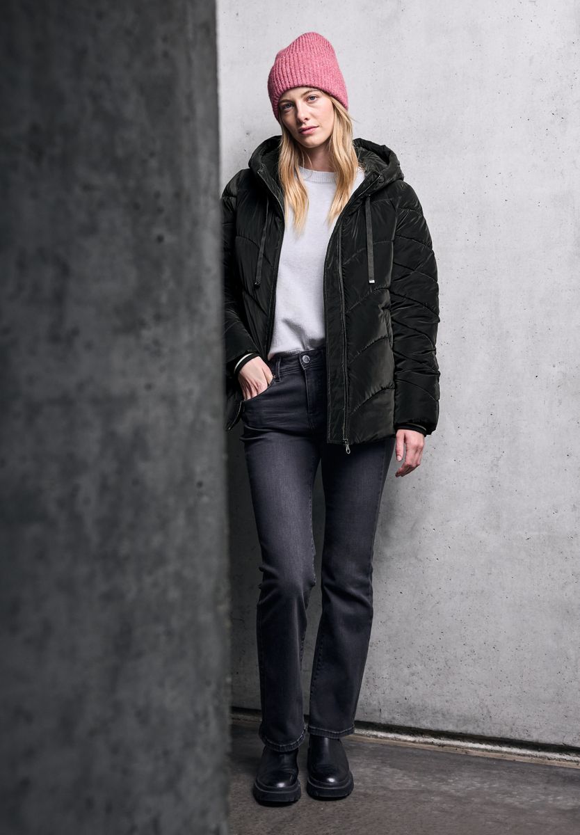 Jacke mit Wellen-Steppung