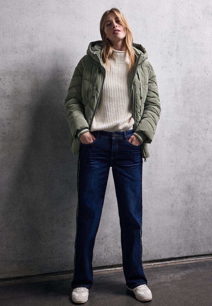 Jacke mit Wellen-Steppung