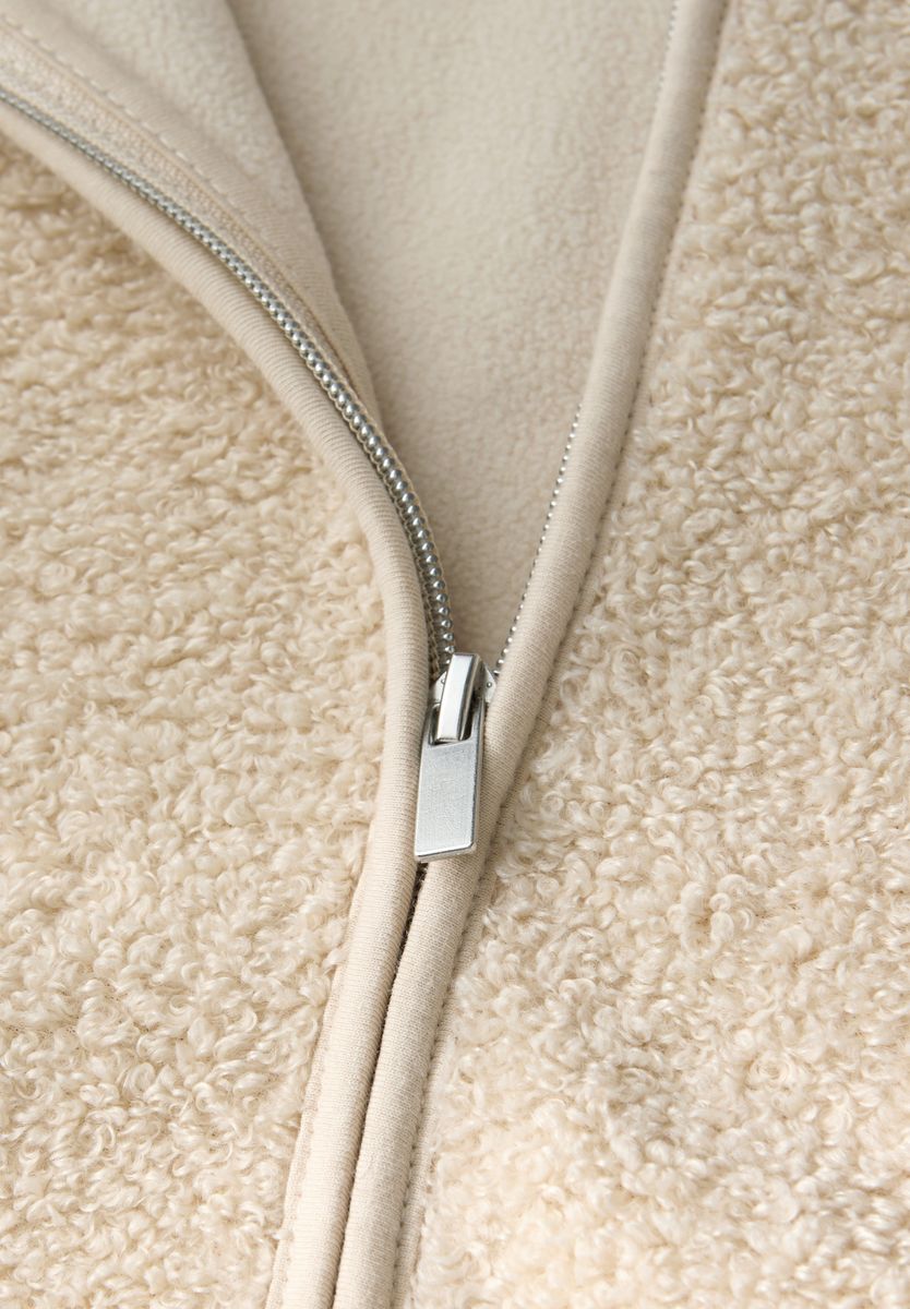 Teddy-Jacke mit Kapuze