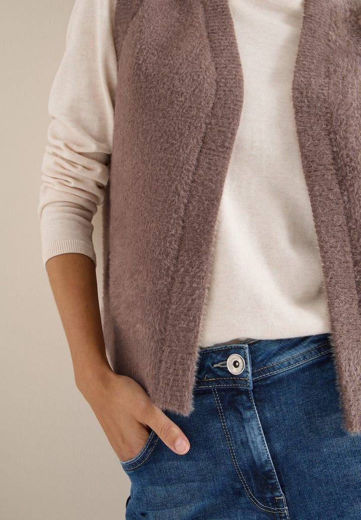 Offene Federgarn Weste