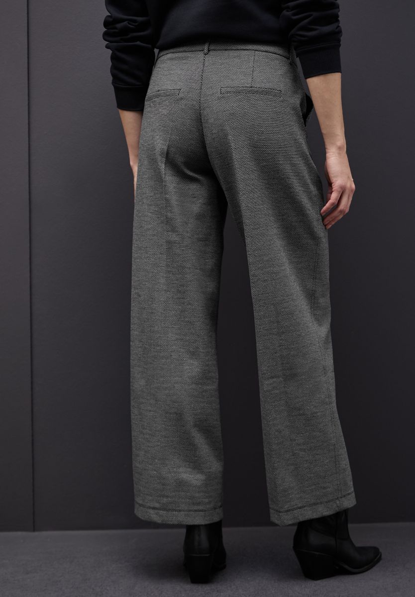 Wide Leg Herringbone Hose
