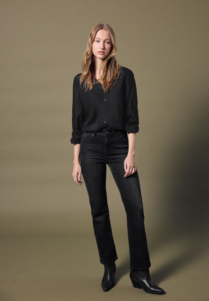 V-Neck Bluse mit Knöpfen