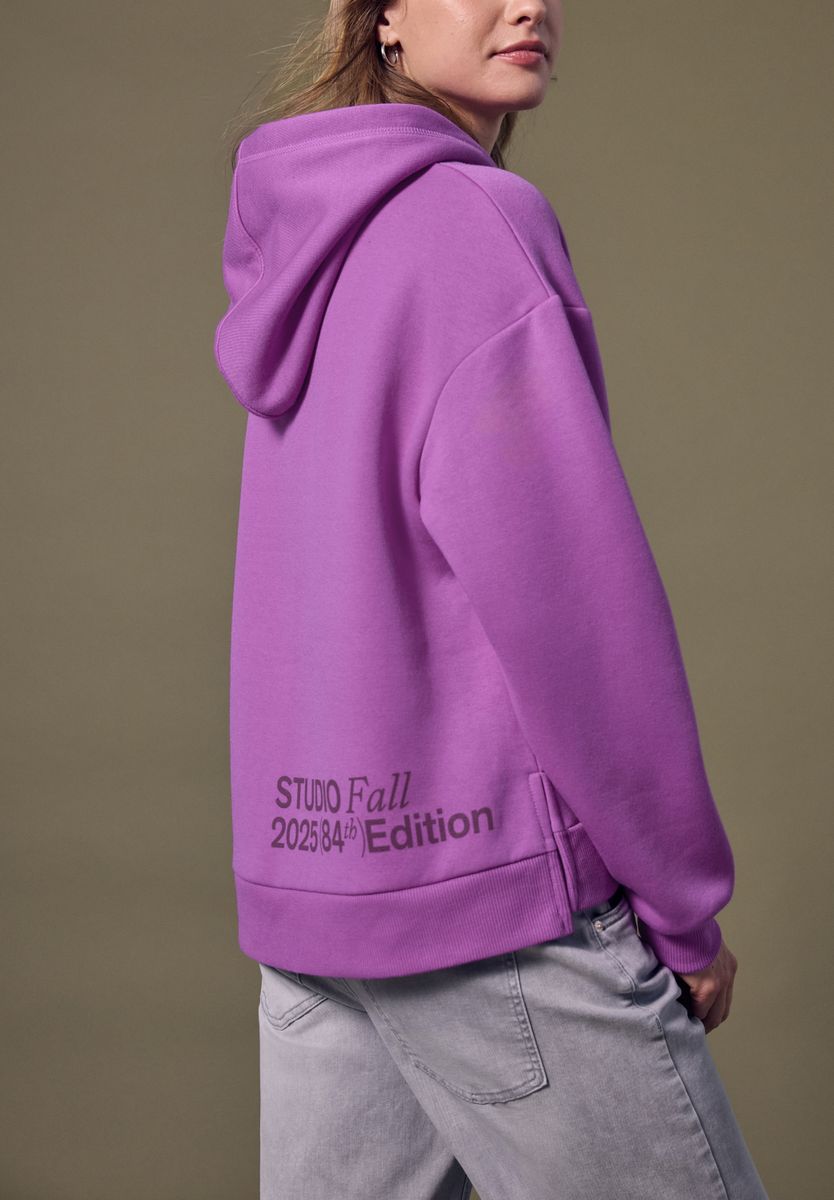 Loose Fit Hoodie mit Artwork