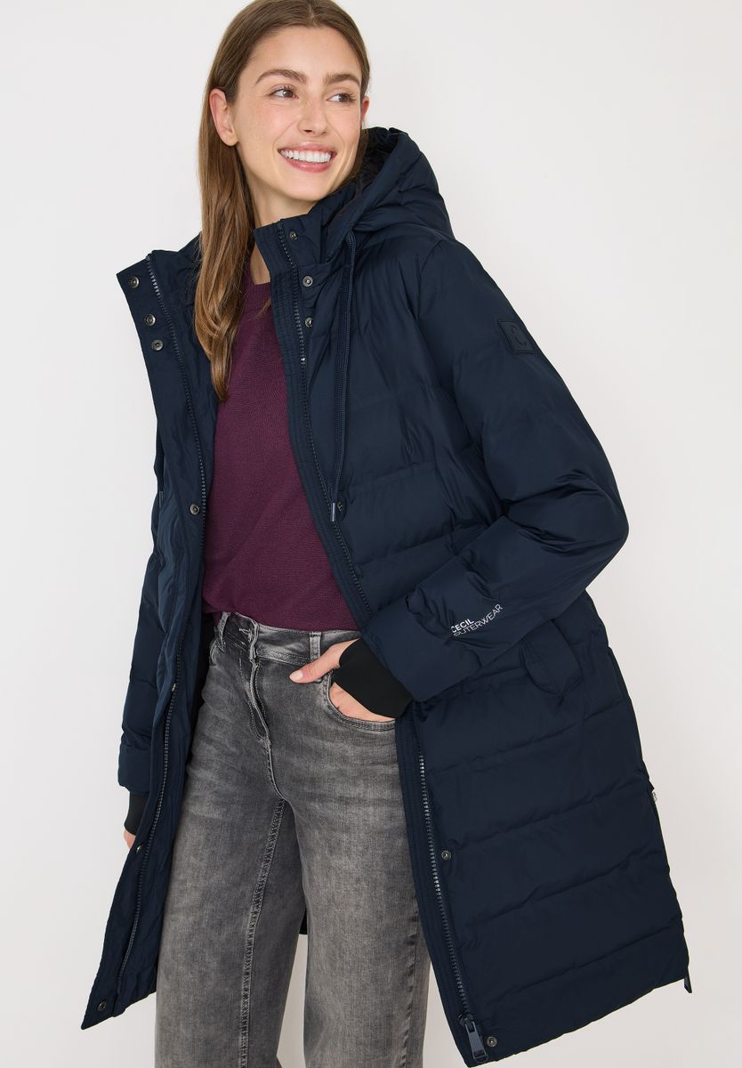 Mantel mit verklebten Nähten