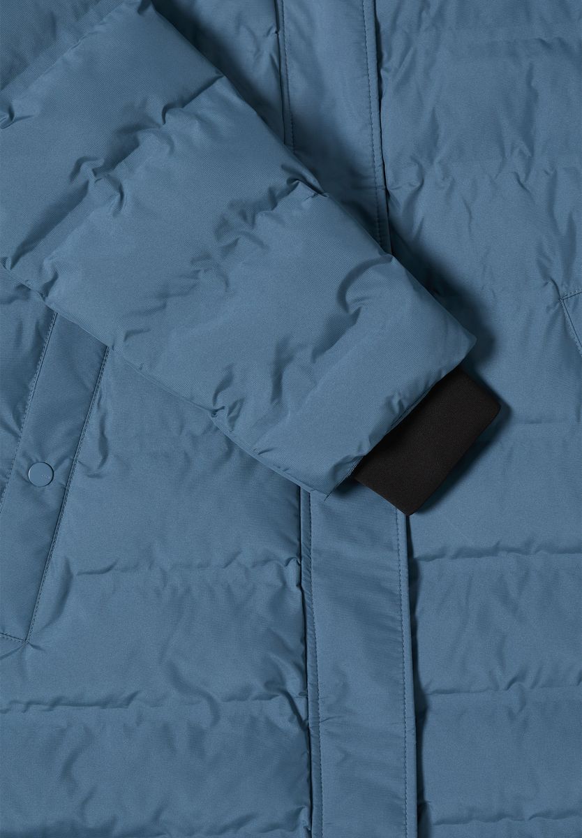 Mantel mit verklebten Nähten