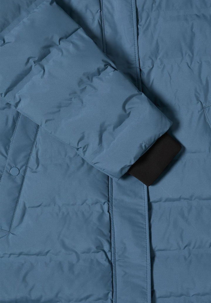 Mantel mit verklebten Nähten