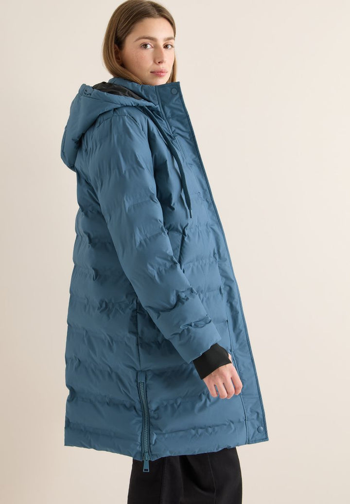 Mantel mit verklebten Nähten