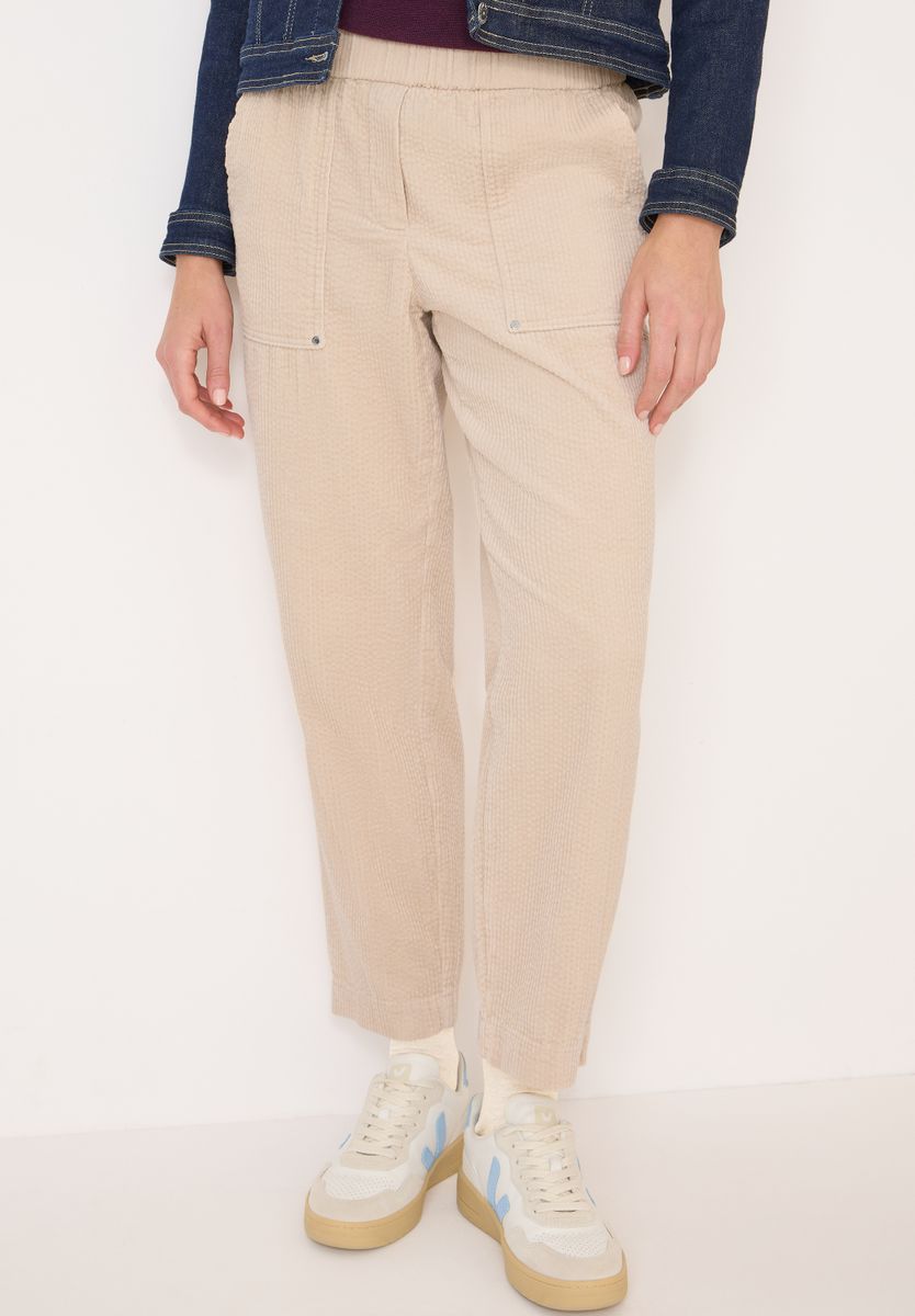 Sportive Loose Fit Cordhose