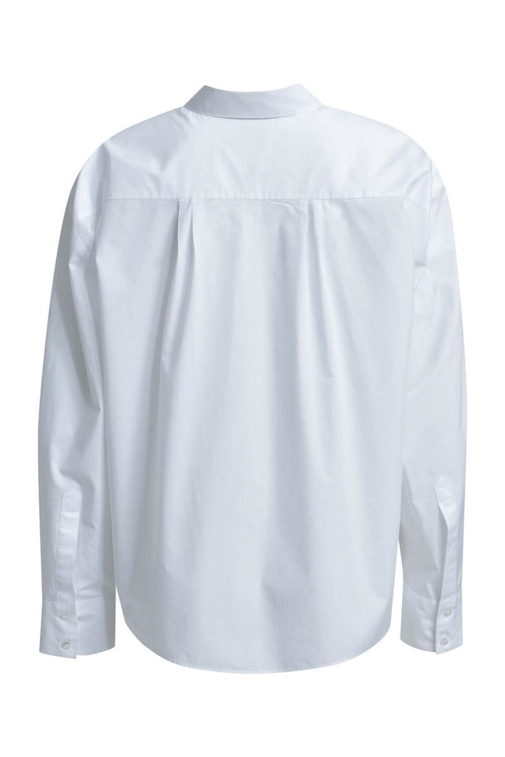 Boxy shirt collar blouse