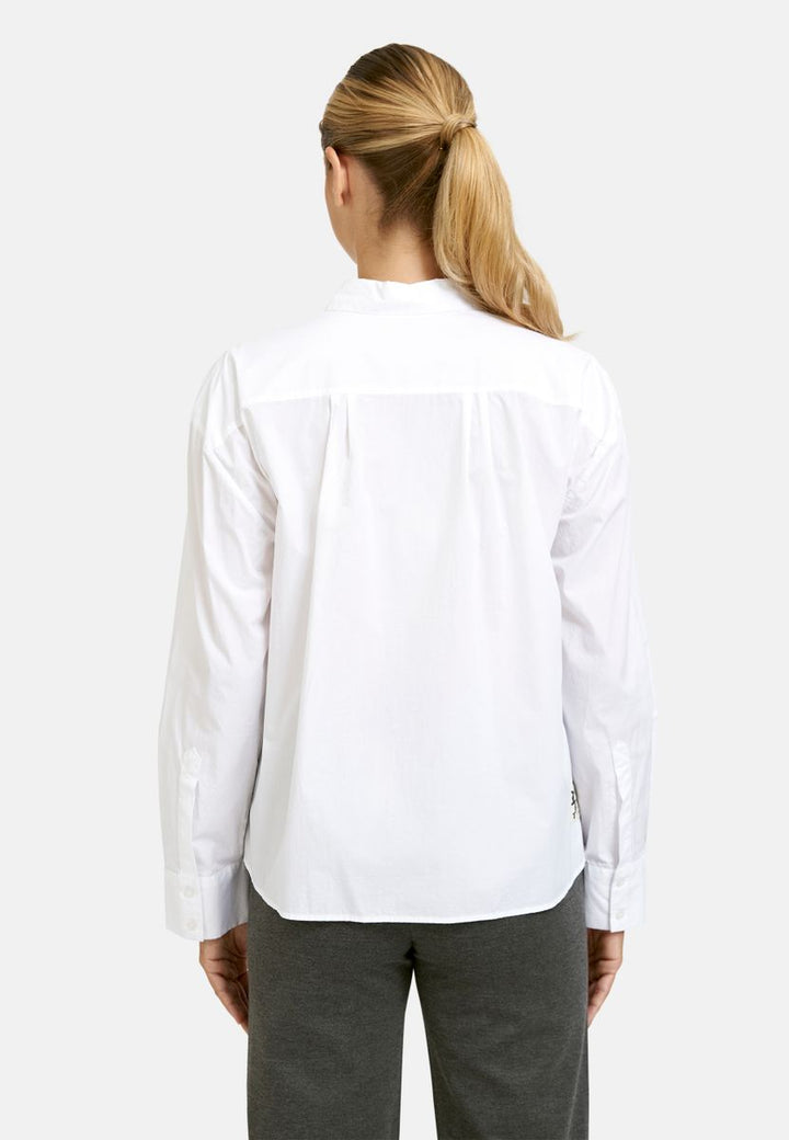 Boxy shirt collar blouse