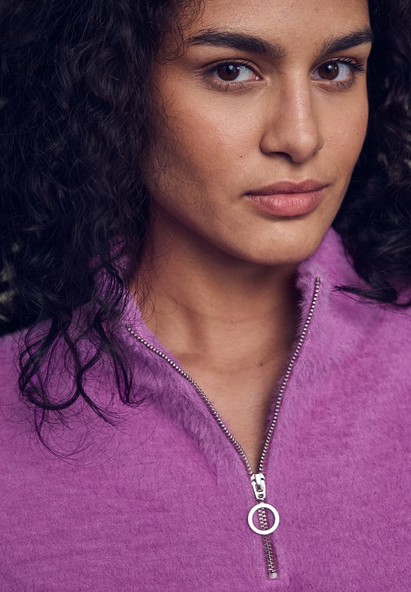 Kuscheliges Shirt mit Zipper