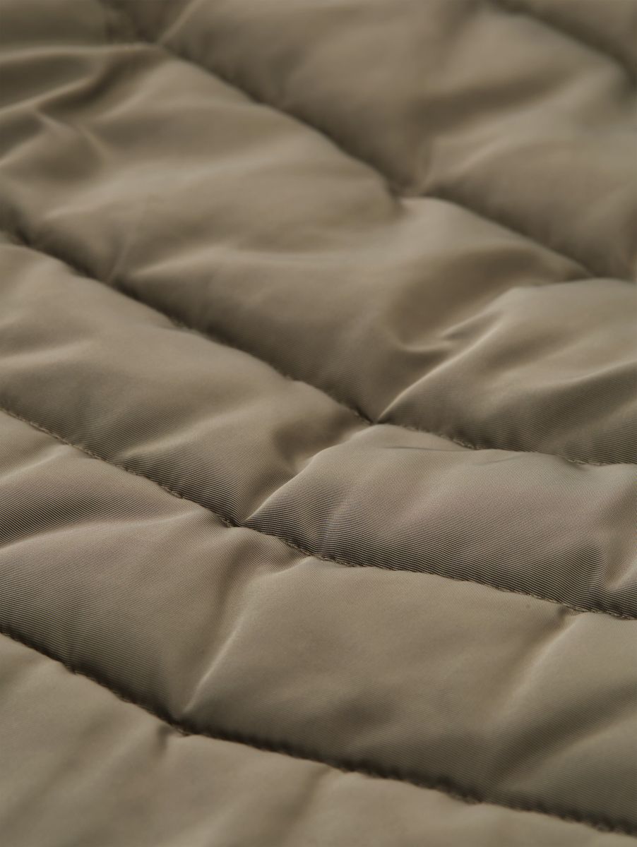 Puffer-Mantel mit abnehmbarer Kapuze