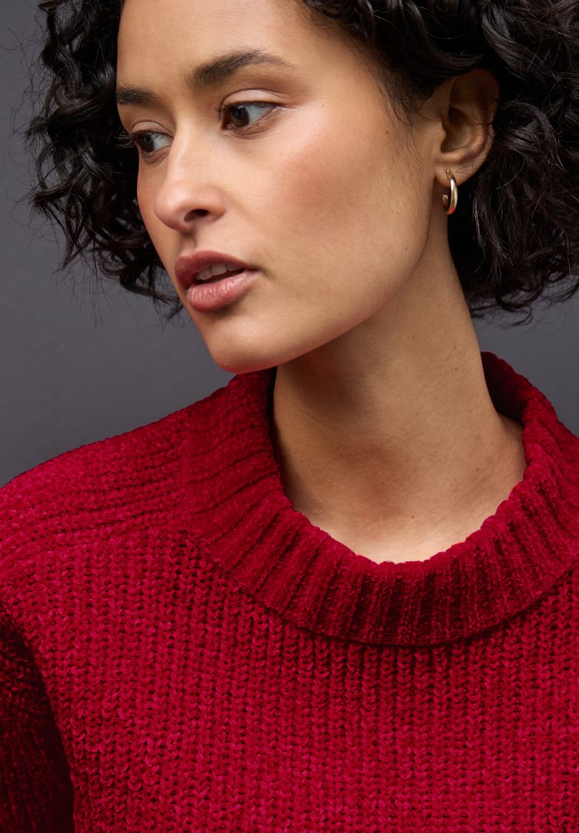 Softer Chenille Pullover