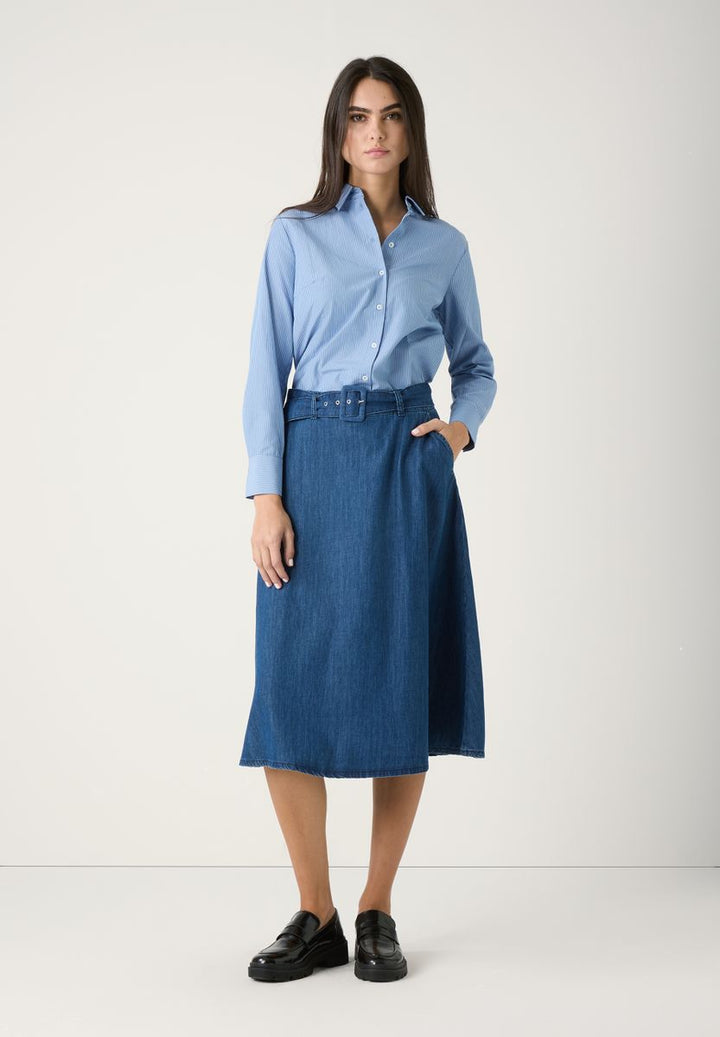 Jeansrock mit Gürtel