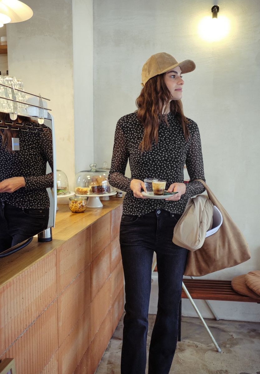 Gemustertes Mesh-Shirt