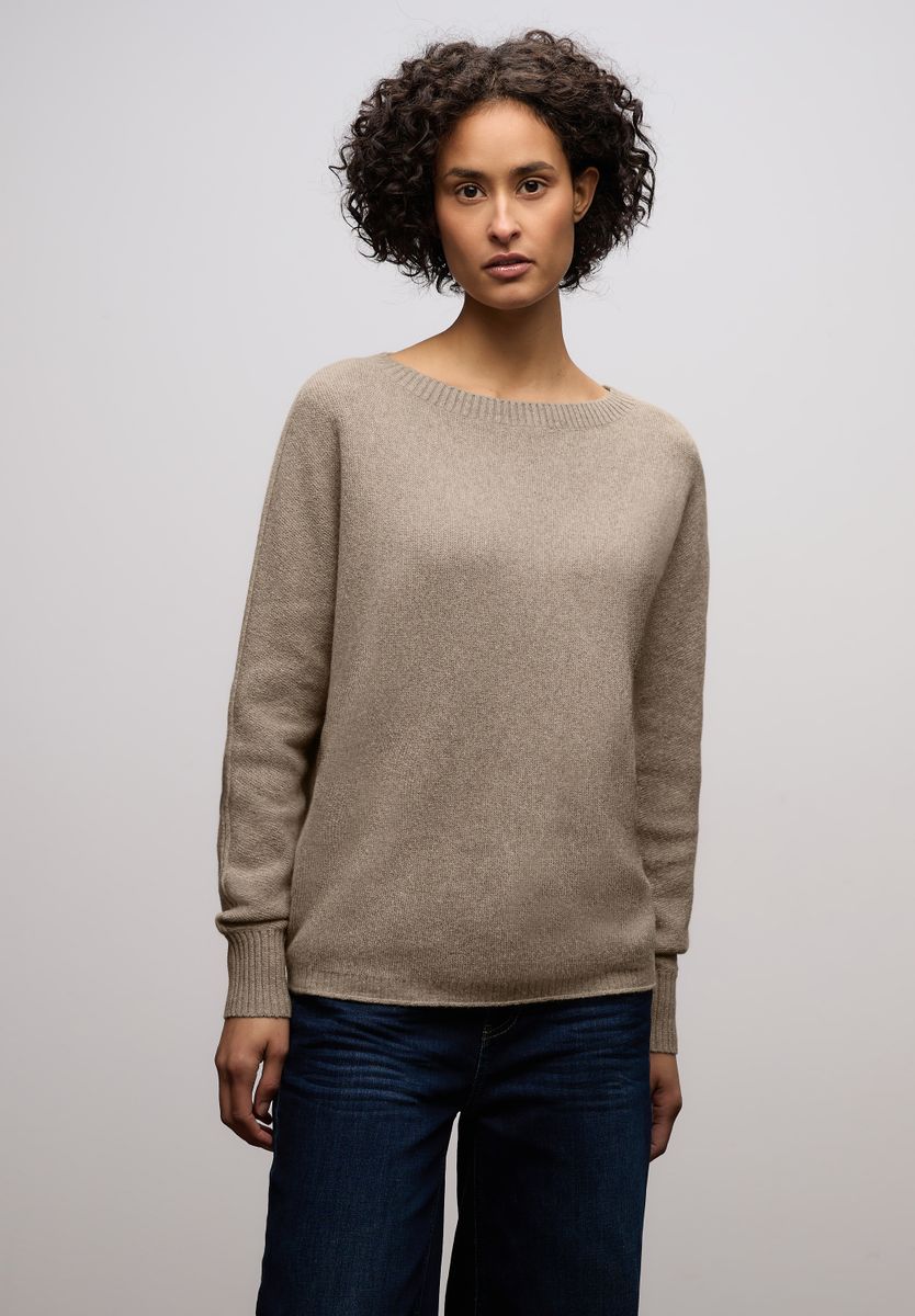 Cosy Dolman Pullover