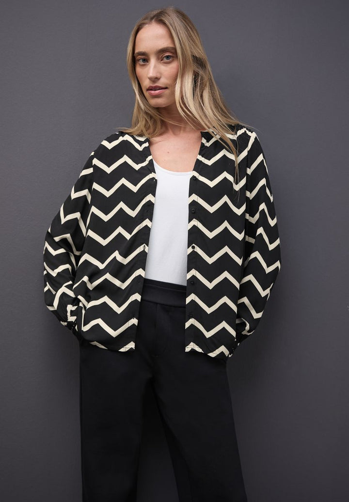 Bluse mit Zick-Zack-Muster