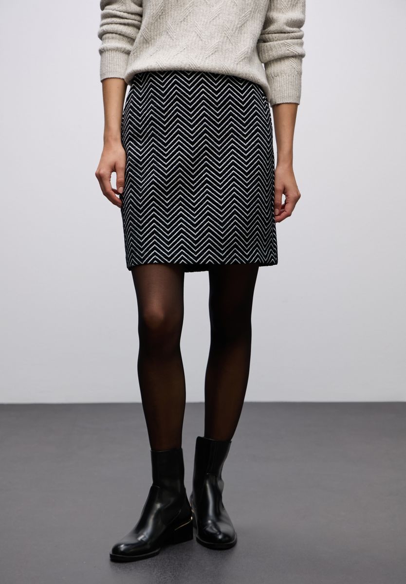 Zick-Zack Jacquard Rock