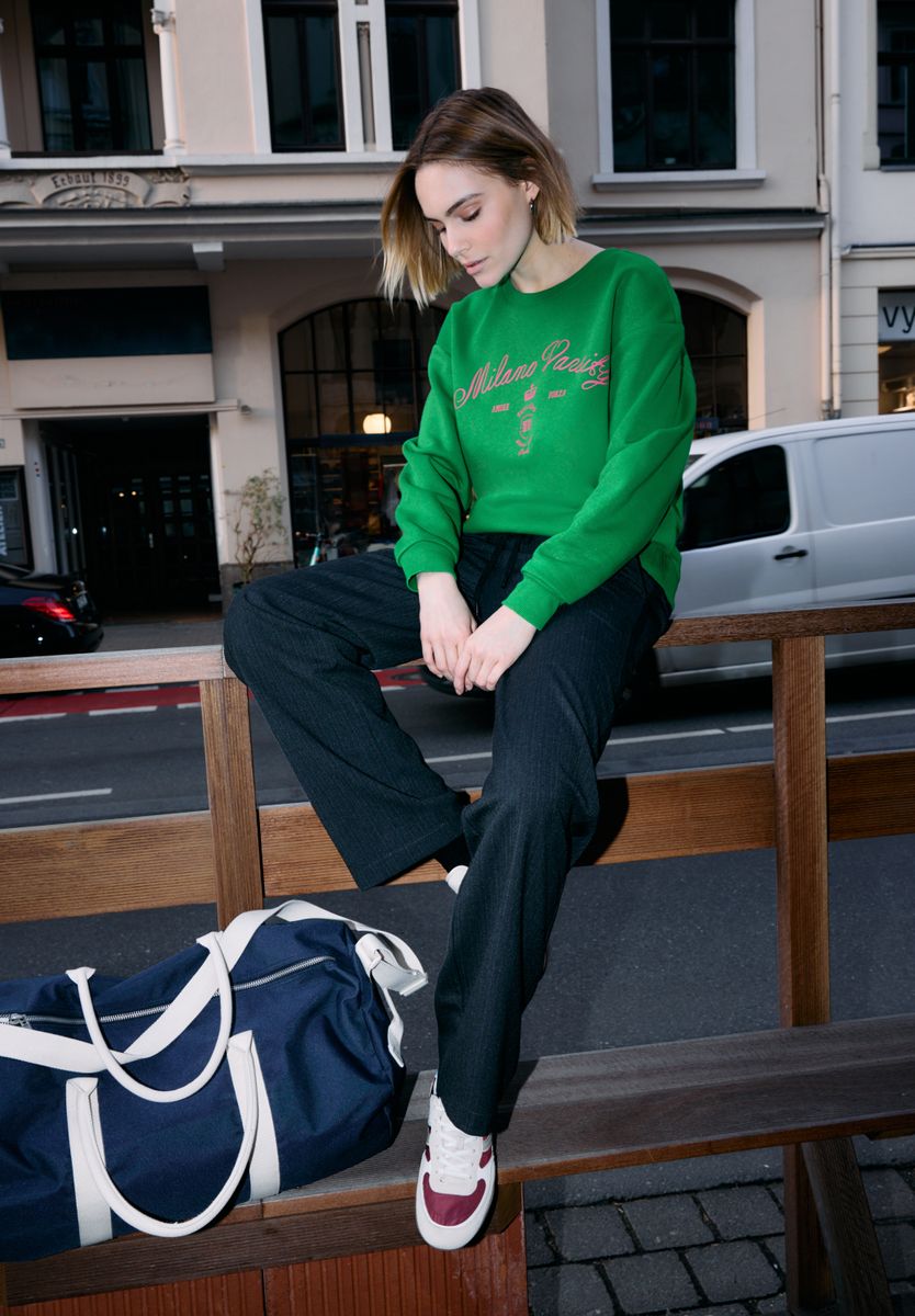 Loose Fit Sweatshirt