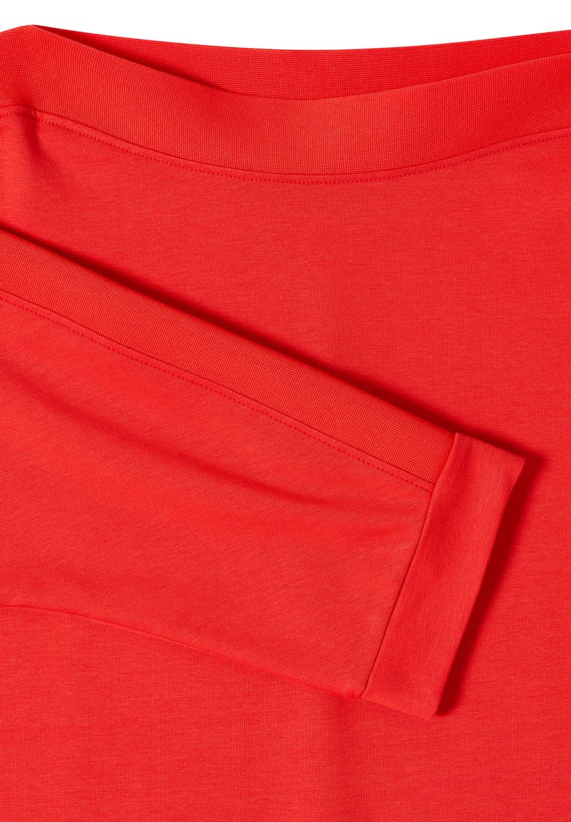 Batwing Shirt mit Tape