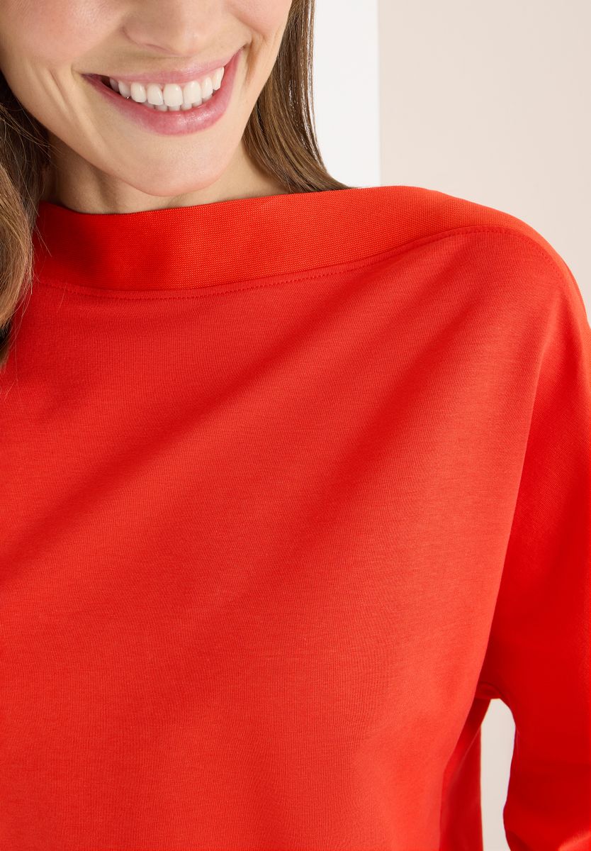 Batwing Shirt mit Tape