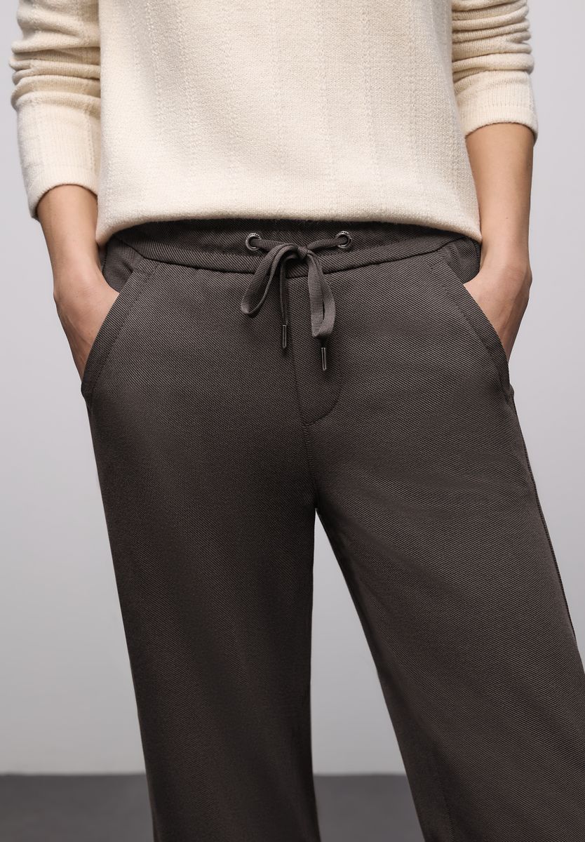 Straight Leg Hose mit Tape