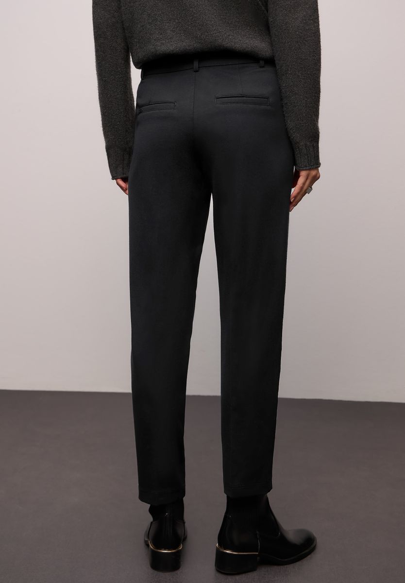 Chino mit Tape-Detail