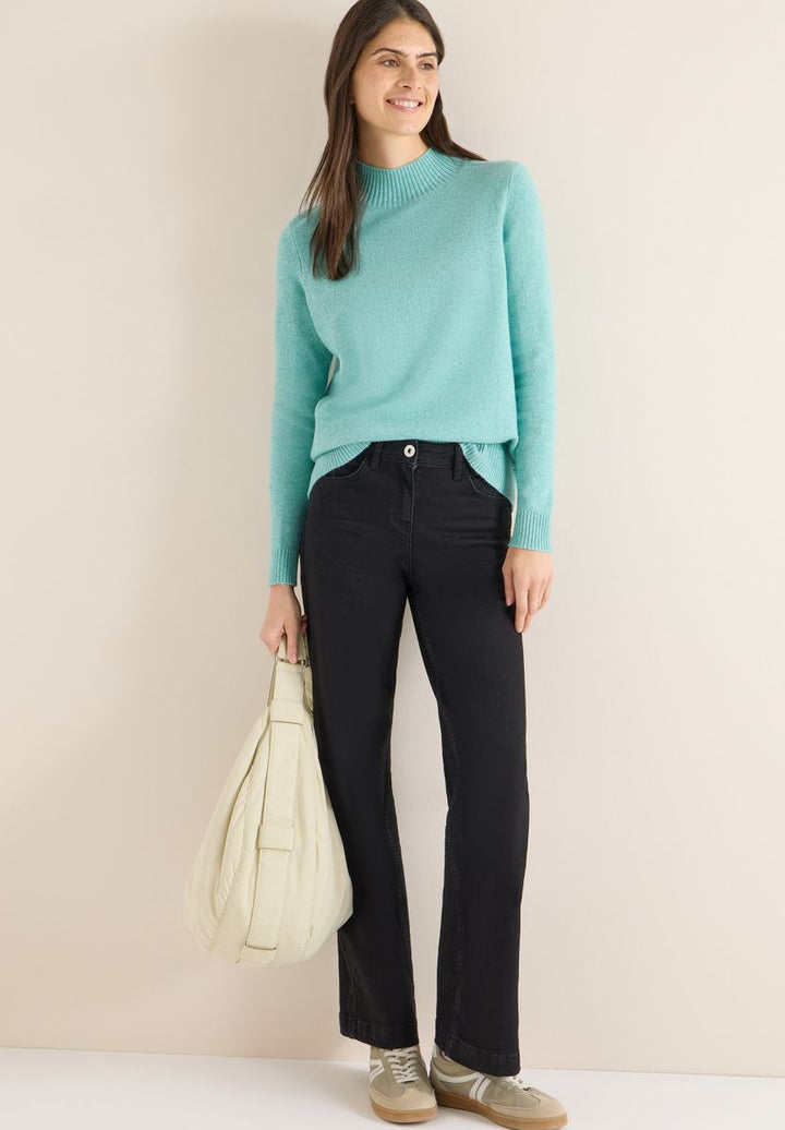 Cosy Turtleneck Pullover