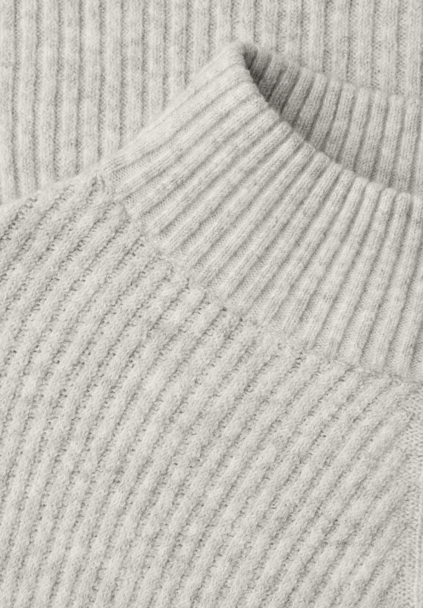 Softer Strukturpullover